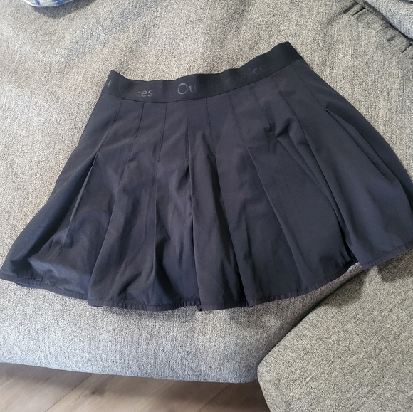 SMALL OUTDOOR voices sport skirt - Picture 2 of 5